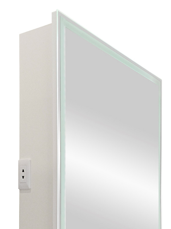 Зеркало-шкаф Allure LED 550х800 правый с розеткой